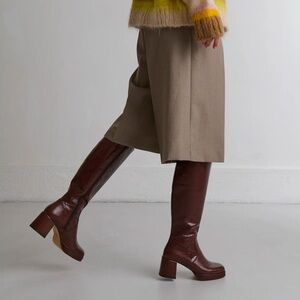 Elegant Brown Heeled Boots